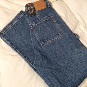 Levi Ribcage Straight Ankle